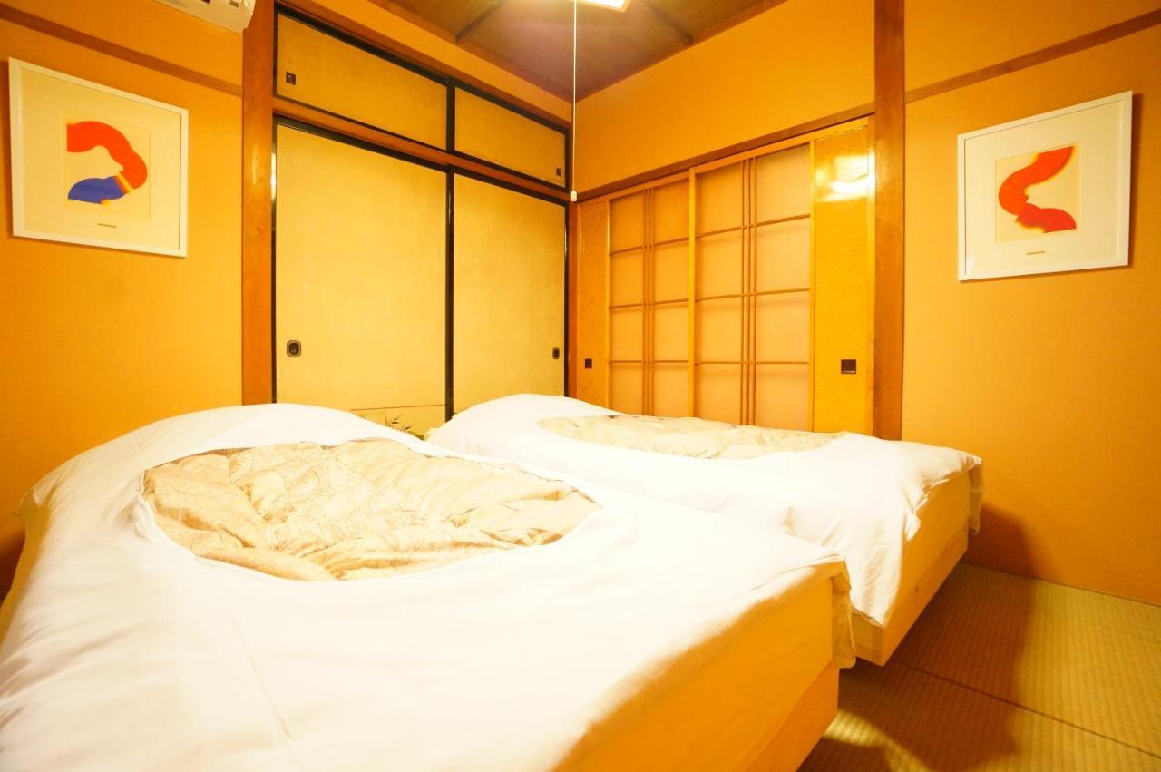 Hotel Momiji Takayama à Takayama  Extérieur photo