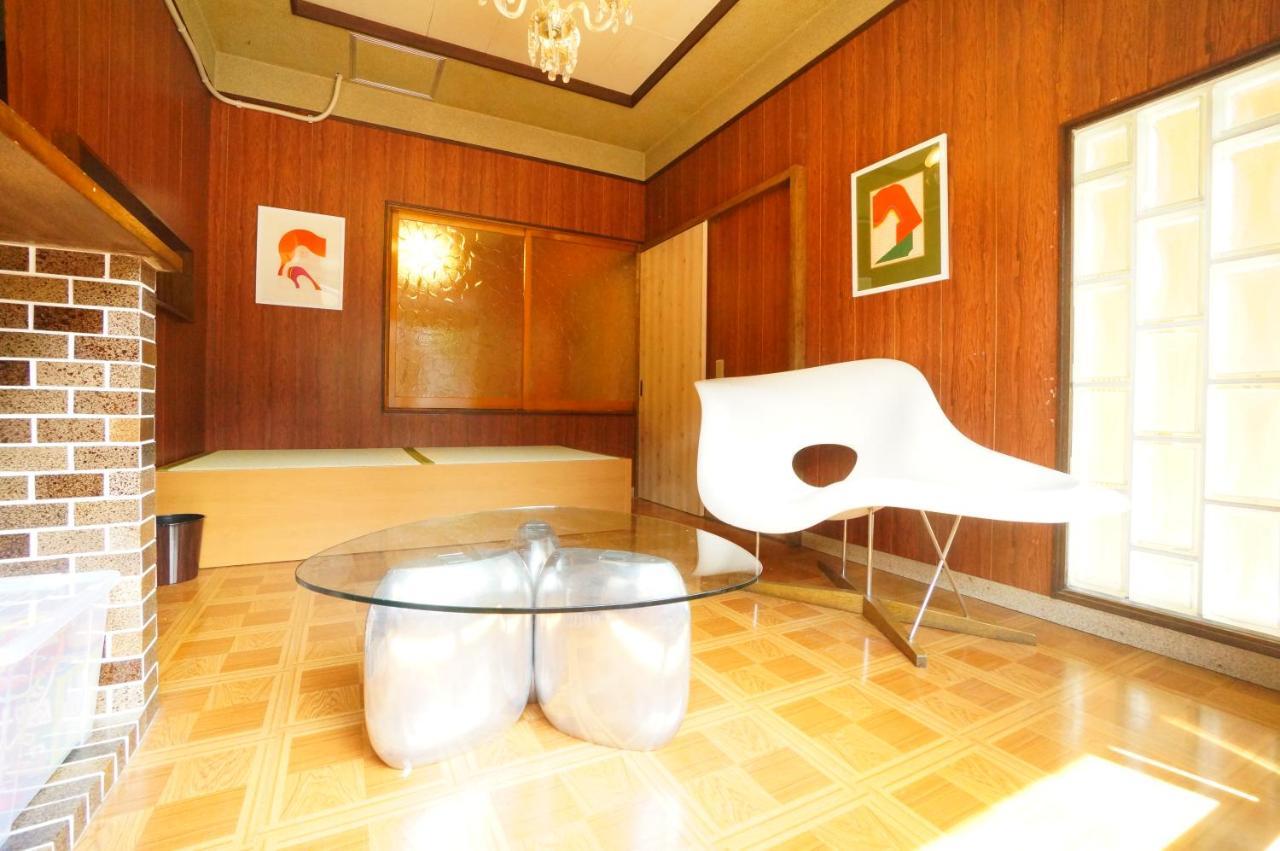 Hotel Momiji Takayama à Takayama  Extérieur photo
