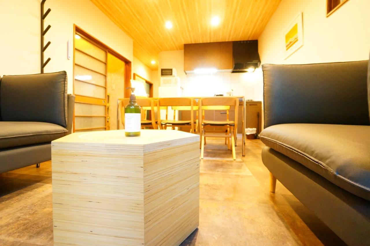 Hotel Momiji Takayama à Takayama  Extérieur photo